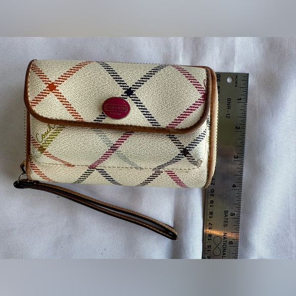 Coach Peyton Tattersall Multicolor Plaid Wallet AS-IS - Picture 10 of 11
